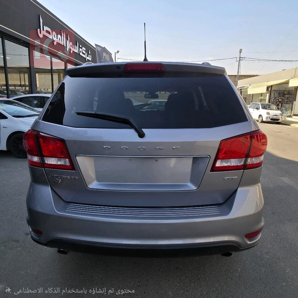 https://cdn.iqcars.io9f8ce95a-f3cc-427f-95da-5caa7f131e11_8.jpg